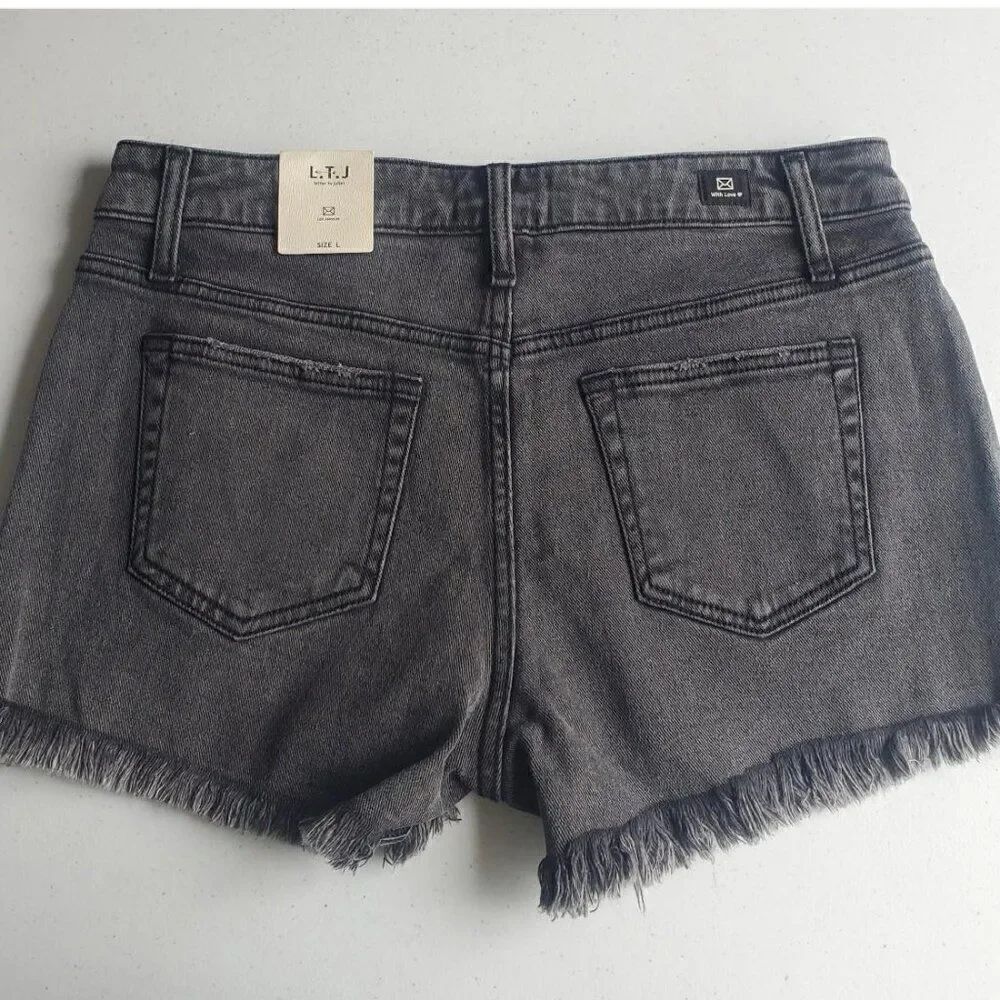 Anthropologie LTJ Letter to Juliet Acid Black cut off jean shorts NWT size xl - Picture 3 of 11